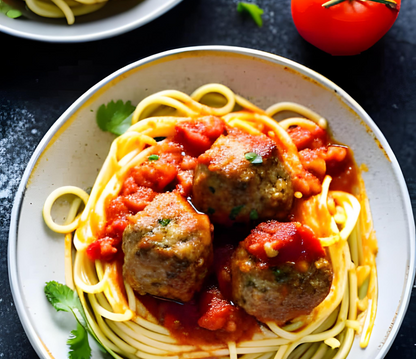 Meatballs Spaghetti with Dinner Roll