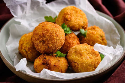 Arroz con Pollo Fritters